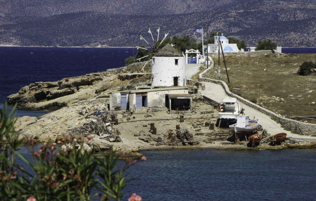 Further explorations of Koufonissi and a national referendum.
