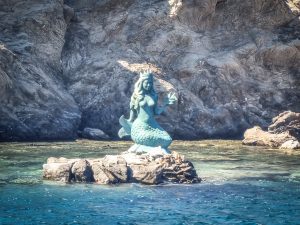 Arrival on Oinousses – A Sight to Behold!
